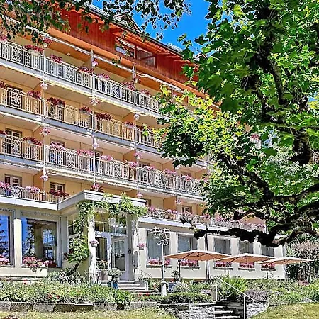 Hotel Wengener Hof 4*