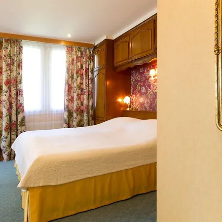 Hotel Wengener Hof 4*